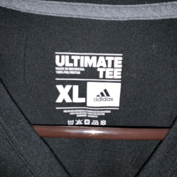 Plain Black Adidas T-Shirt - Picture 2 of 3